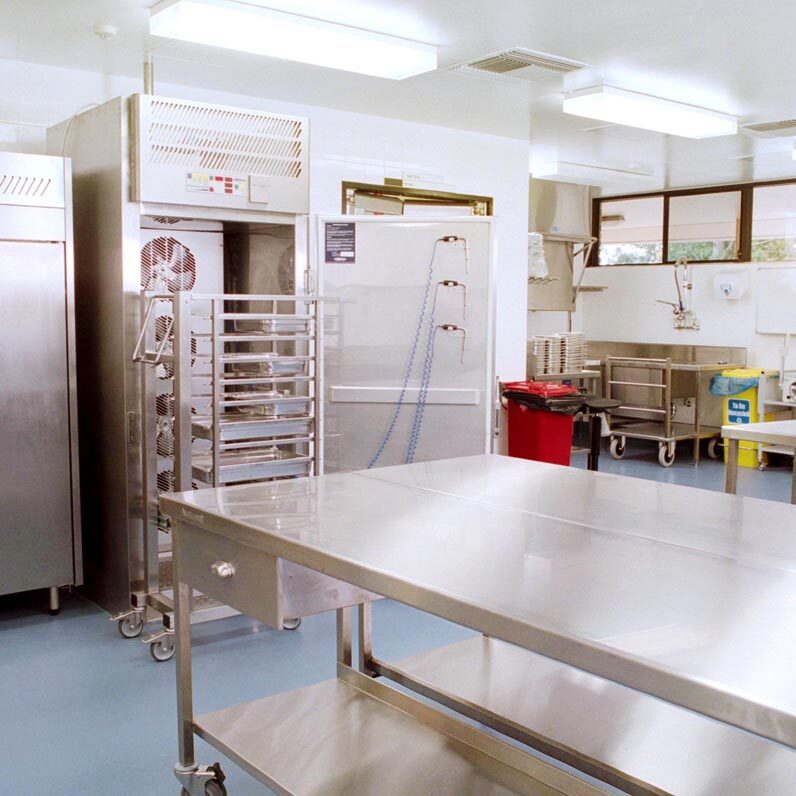 Production kitchen1_lr